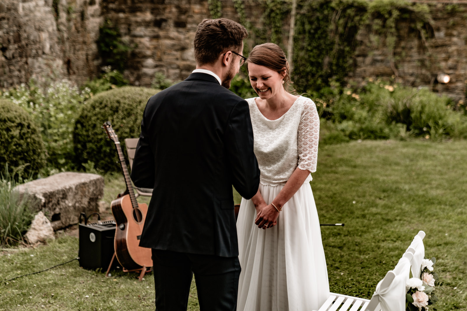 Hochzeit im Freien in der Villa Sommerach bei Würzburg. Hochzeitsbilder vom Hochzeitsfotograf Axel Link