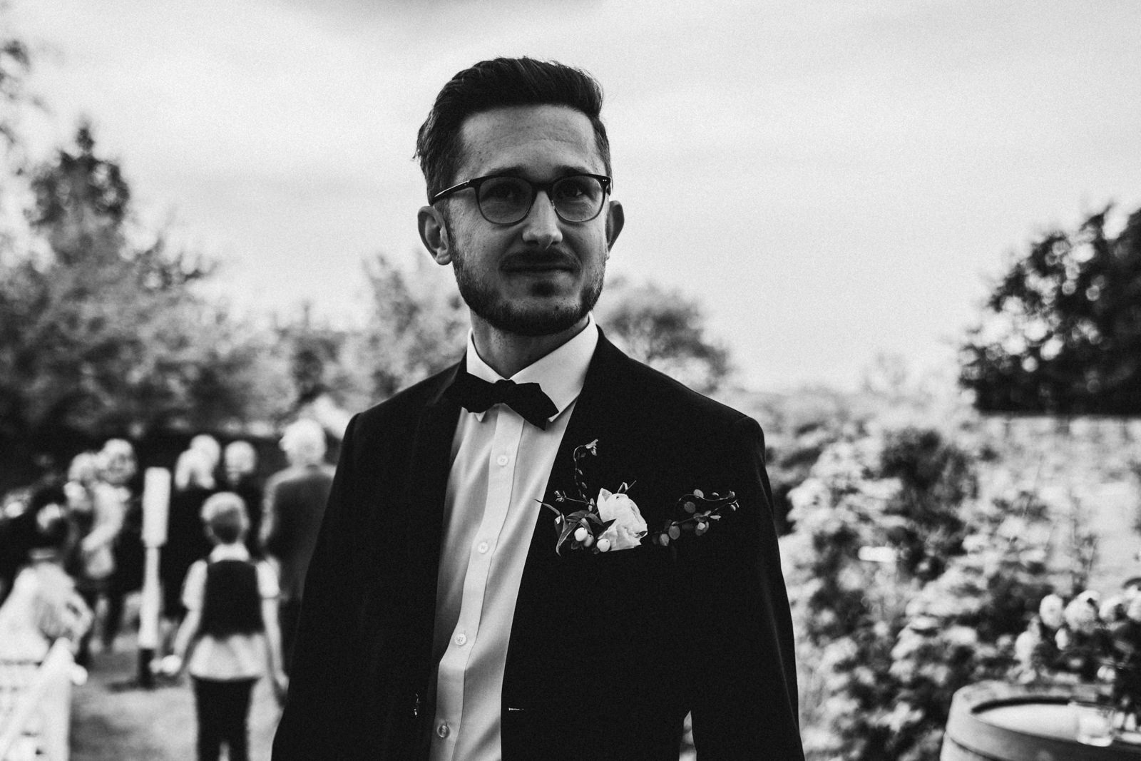 Hochzeit im Freien in der Villa Sommerach bei Würzburg. Hochzeitsbilder vom Hochzeitsfotograf Axel Link