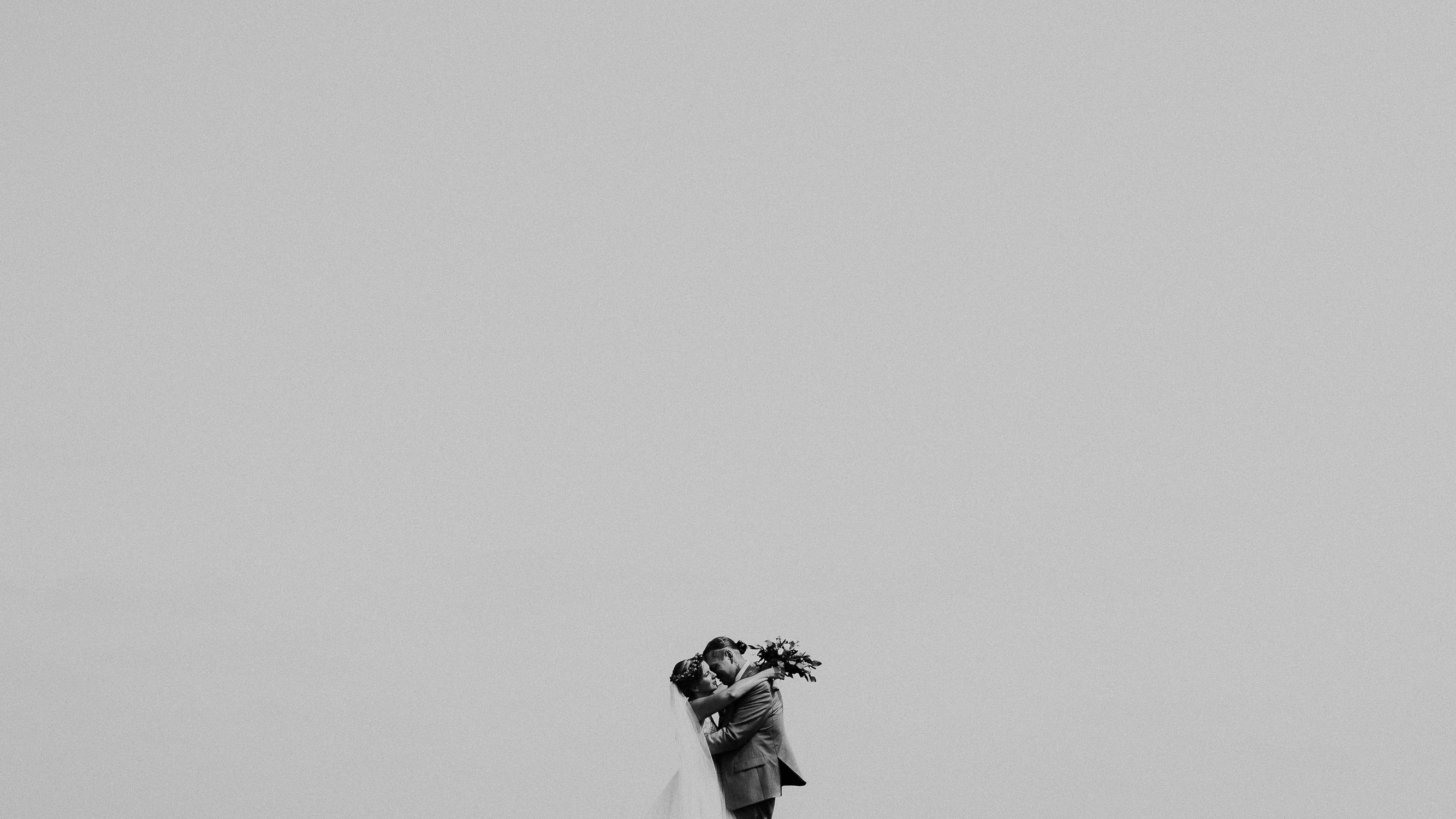 Hochzeitsfotograf aus Wuerzburg. Moderne Hochzeitsfotos und Hochzeitsreportagen