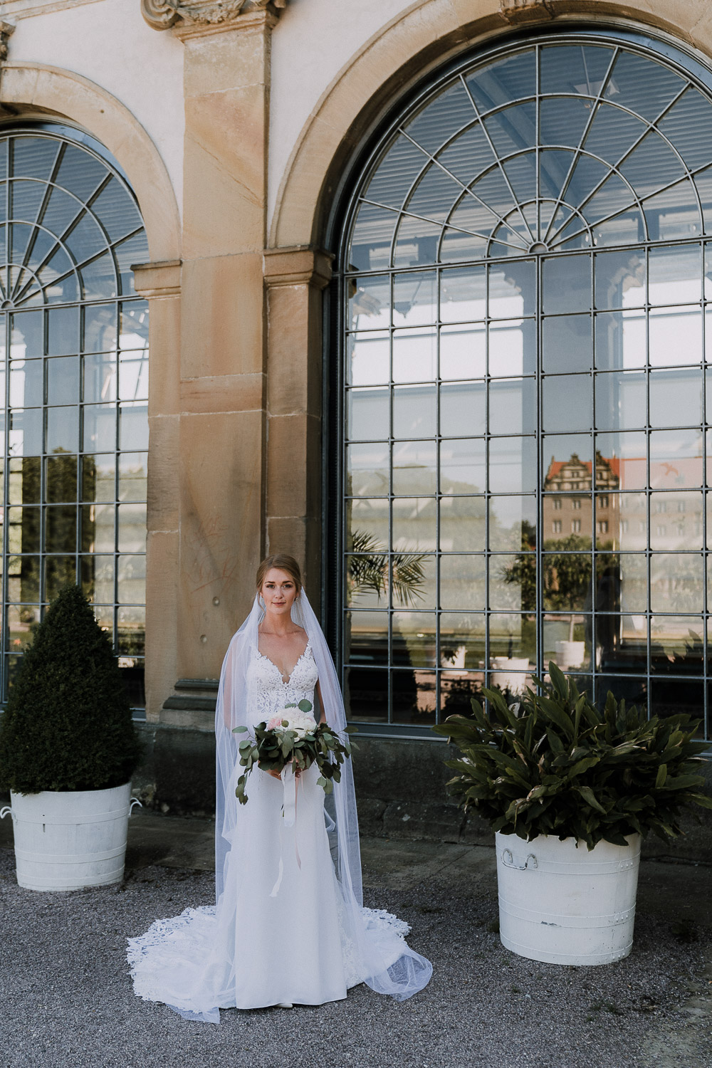 Der Hochzeitsfotograf Axel Link zeigt Bilder, die er als Fotograf auf einer Hochzeit im Schloss Weikersheim gemacht hat. Braut und Bräutigam mit Gäste bei der Trauung und Hochzeitsfeier.