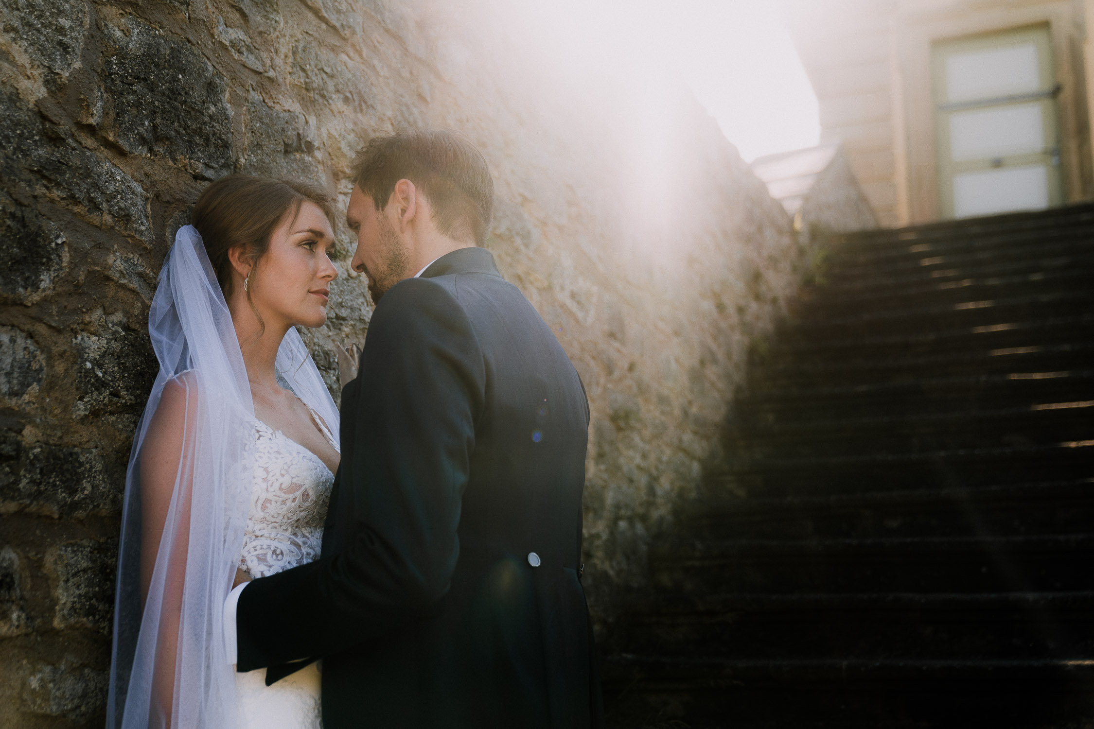 Der Hochzeitsfotograf Axel Link zeigt Bilder, die er als Fotograf auf einer Hochzeit im Schloss Weikersheim gemacht hat. Braut und Bräutigam mit Gäste bei der Trauung und Hochzeitsfeier.