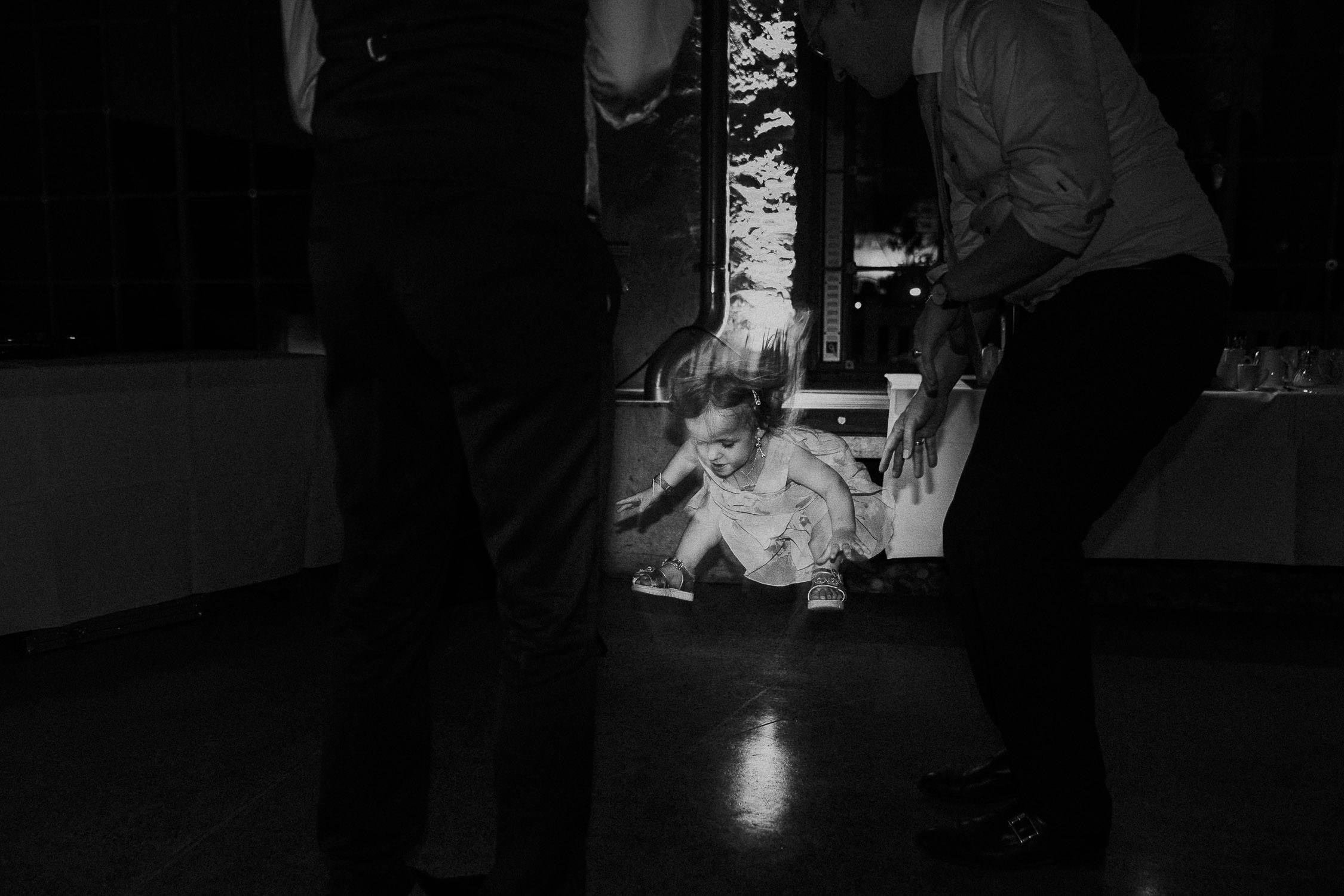 Der Hochzeitsfotograf Axel Link zeigt Bilder, die er als Fotograf auf einer Hochzeit im Schloss Weikersheim gemacht hat. Braut und Bräutigam mit Gäste bei der Trauung und Hochzeitsfeier.