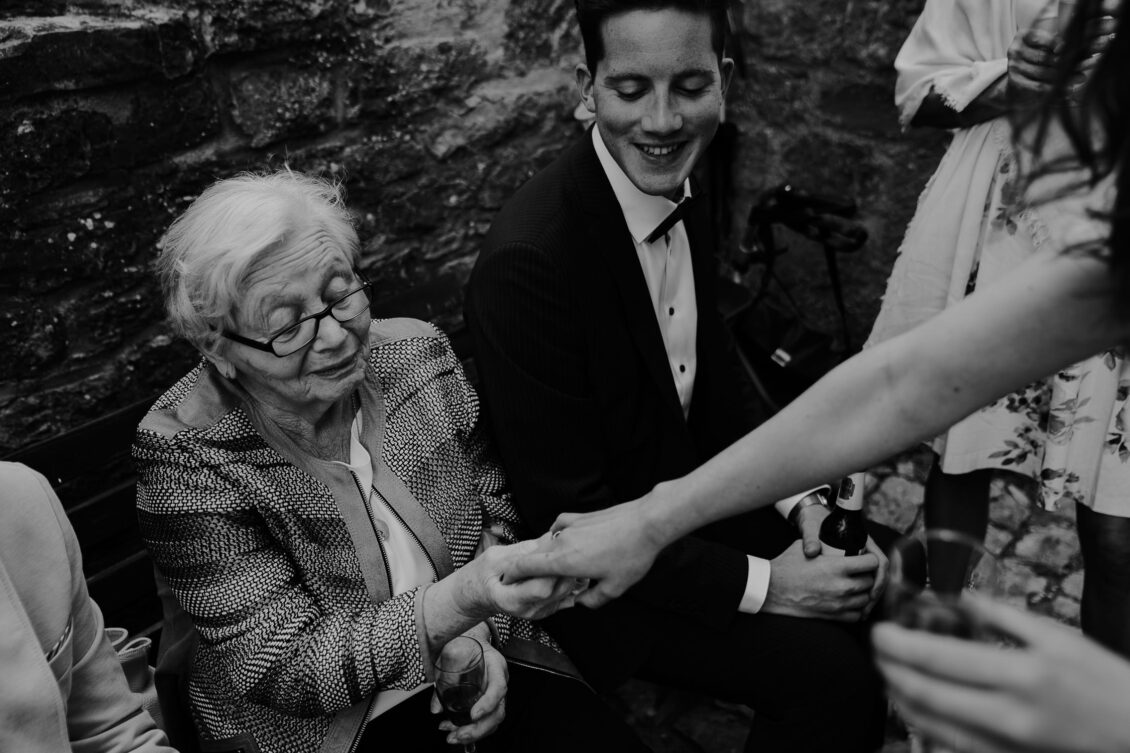 Hochzeitsfotograf-Wuerzburg-Burg-Arnstein-16