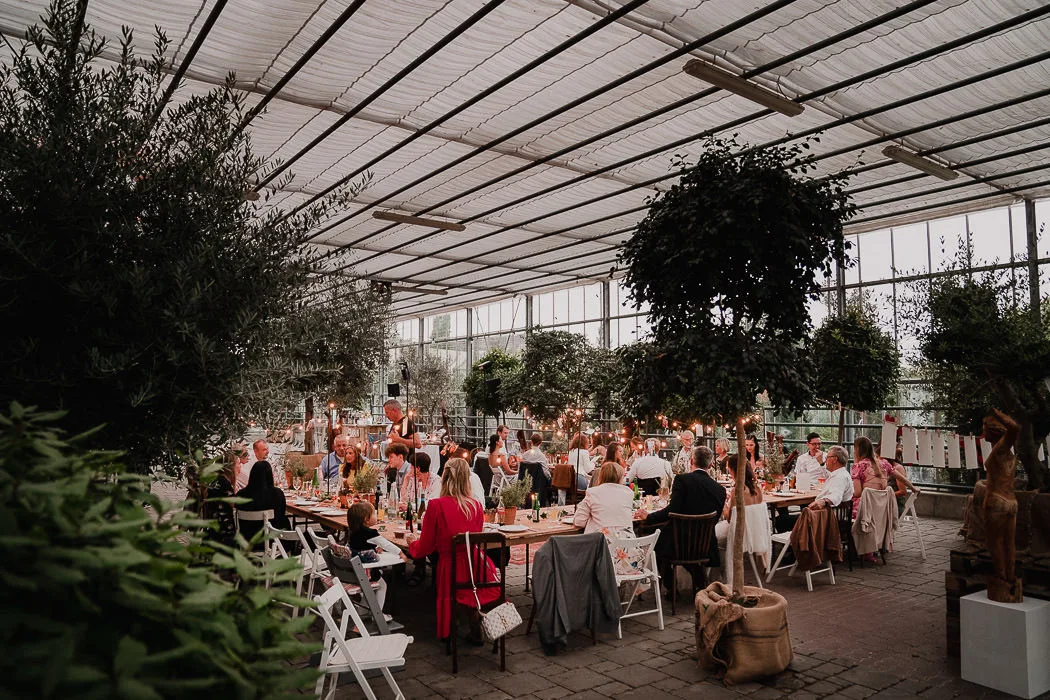 Hochzeitslocation-Fraenkische-Toskana-Wiesentheid-4 Hochzeitslocation-Fraenkische-Toskana-Wiesentheid Hochzeit im Gewaechshaus Hochzeitsfotograf Wuerzburg