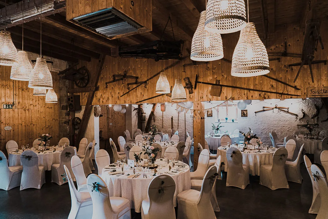 Hochzeitslocation-Gasthof-Englert-Rothof-Rottendorf-2 Hochzeitslocation-Gasthof-Englert-Rothof-Rottendorf Hochzeitsfotograf Wuerburg innen