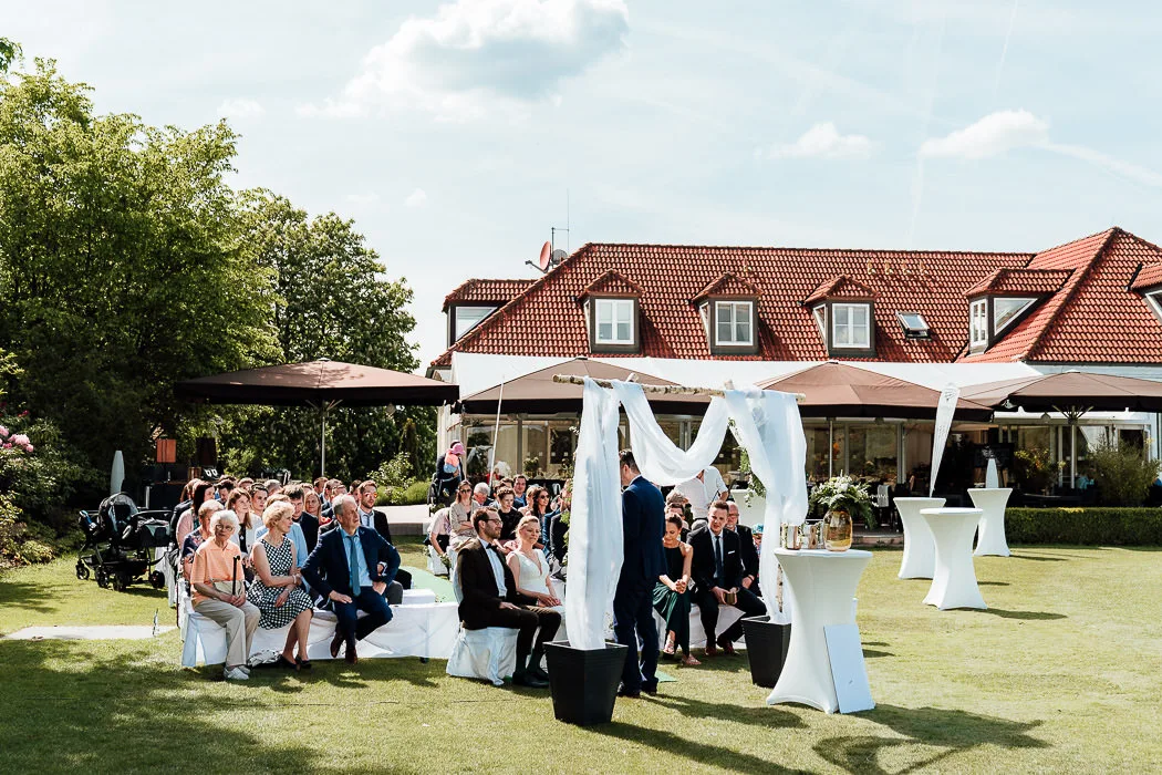 Hochzeitslocation-Golfclub-Wuerzburg-5 Hochzeitslocation-Golfclub-Wuerzburg Freie Trauung