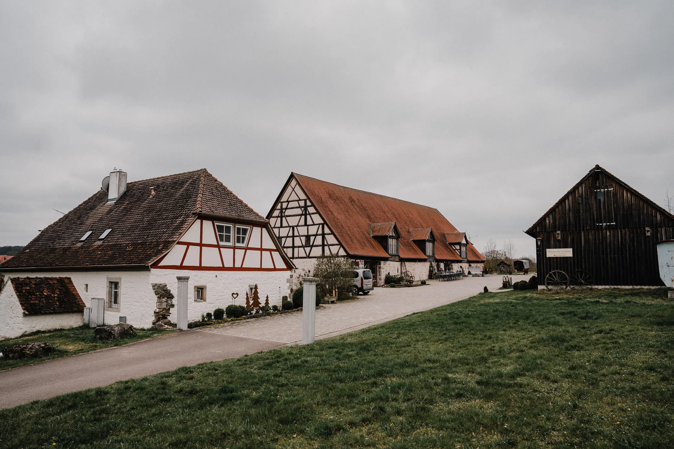 hochzeitslocation-historische-schaeferei-creglingen-2-1 Hochzeitslocation Historische Schäferei Creglingen Hochzeitsfotograf Wuerzburg