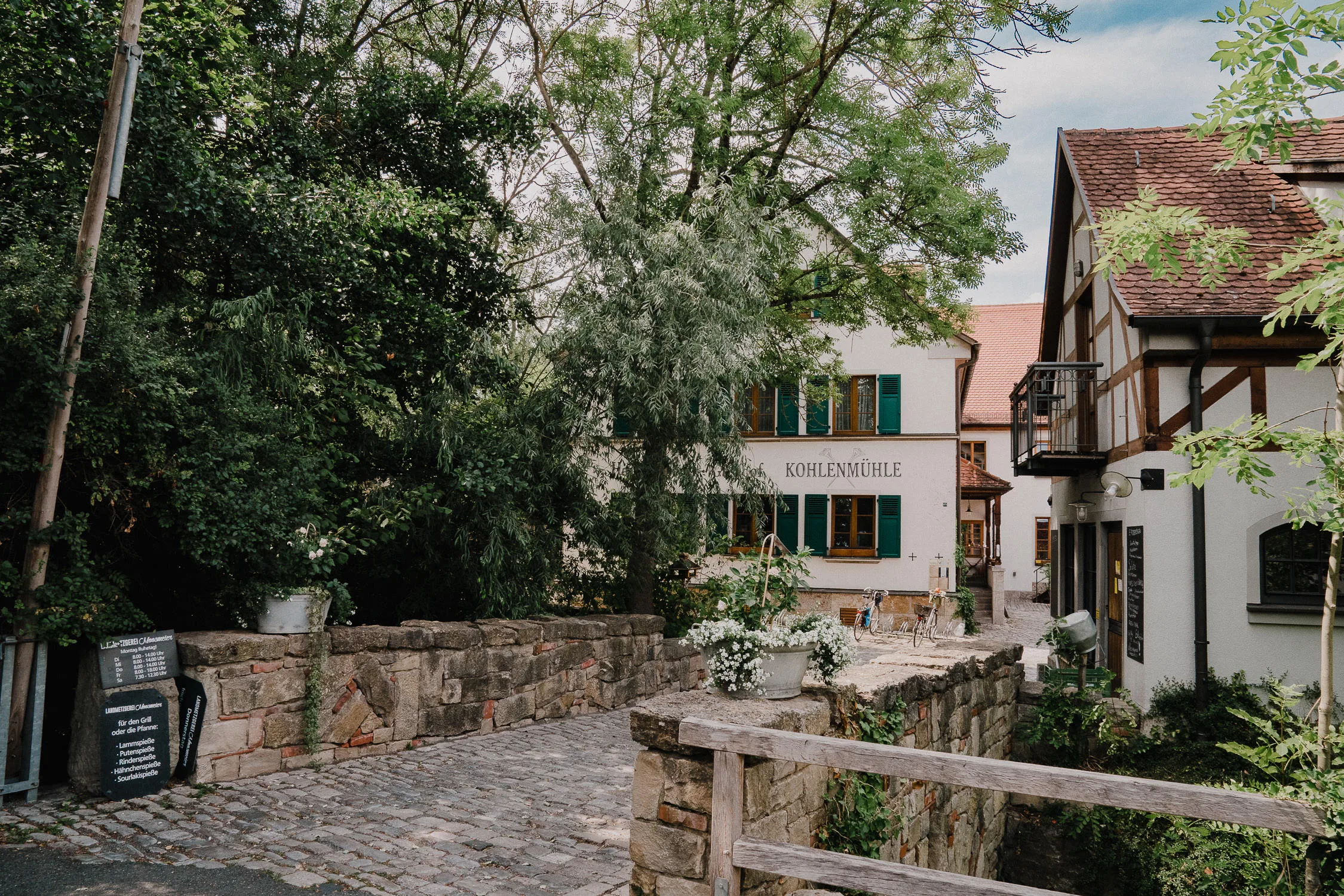 Hochzeitslocation-Kohlenmuehle-Neustadt-Aisch-2 Hochzeitslocation-Kohlenmuehle-Neustadt-Aisch-Außenaufnahme