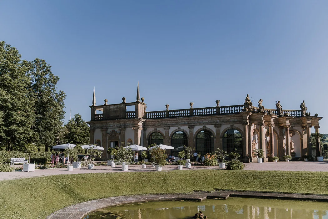 Hochzeitslocation-Schloss-Weikersheim-8 Hochzeitslocation-Schloss-Weikersheim Hochzeitsfotograf Wuerzburg außen