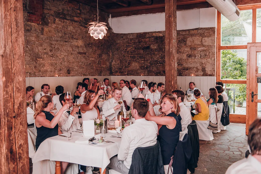 Hochzeitslocation-Winzerhof-Stahl-Auernhofen-1-3 Hochzeitslocation-Winzerhof-Stahl-Auernhofen