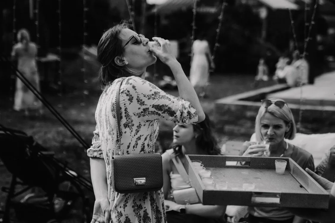 Hochzeitsfotograf Wuerzburg Freie Trauung und Feier in privater Scheune 30