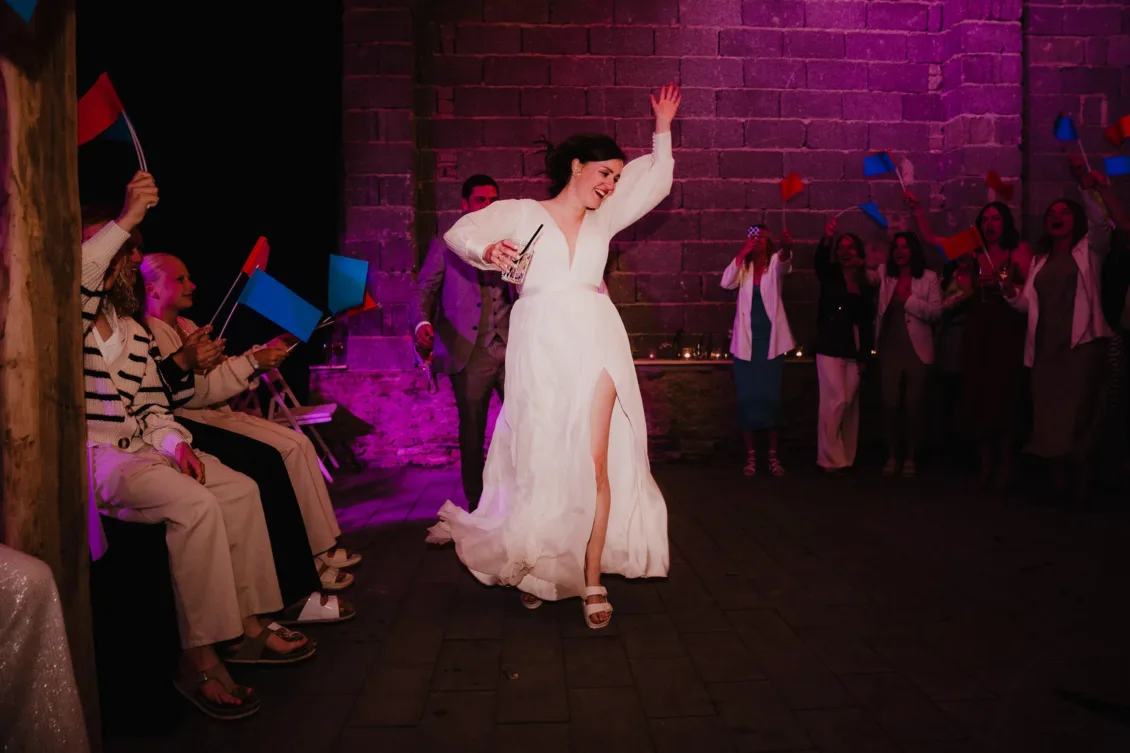 Hochzeitsfotograf Wuerzburg Freie Trauung und Feier in privater Scheune 41