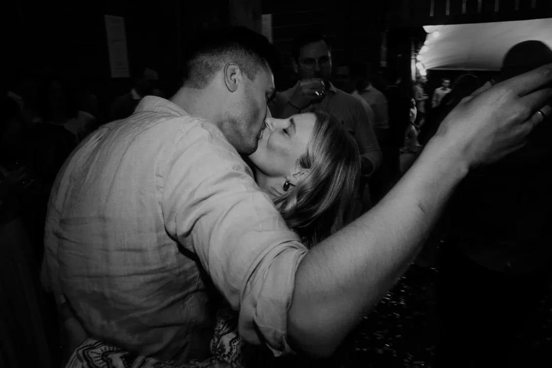 Hochzeitsfotograf Wuerzburg Freie Trauung und Feier in privater Scheune 65